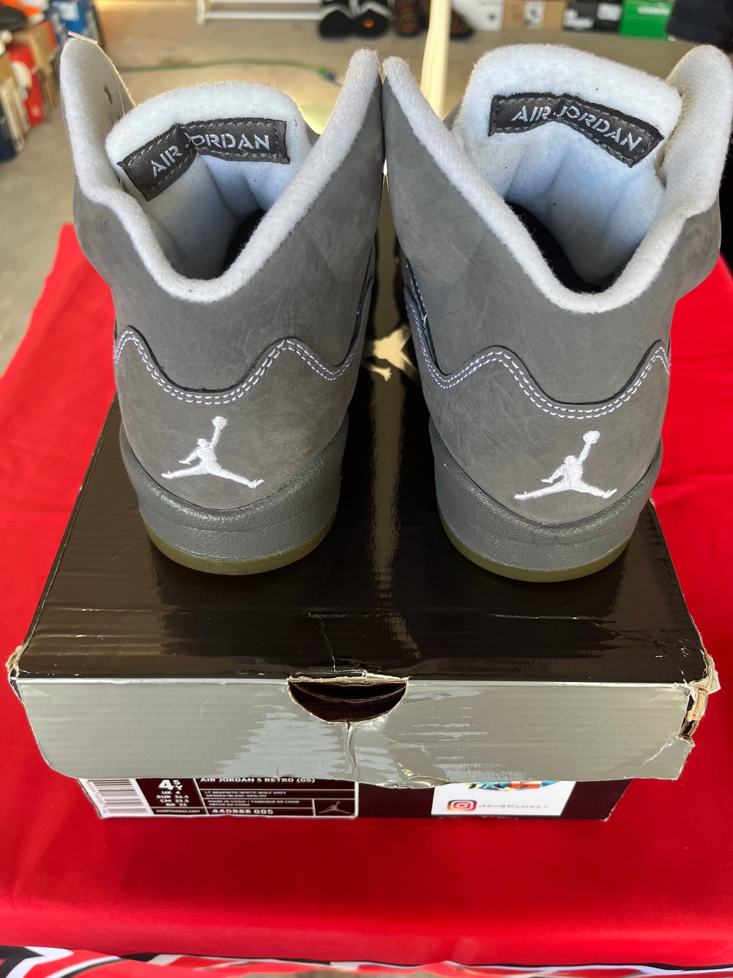 Jordan 5 “Wolf Grey”